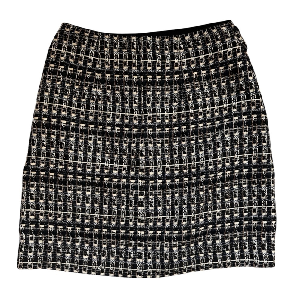 Ann Taylor Petite Tweed Mini Skirt Black White Metallic 2P Button Detail Lined - Picture 3 of 9